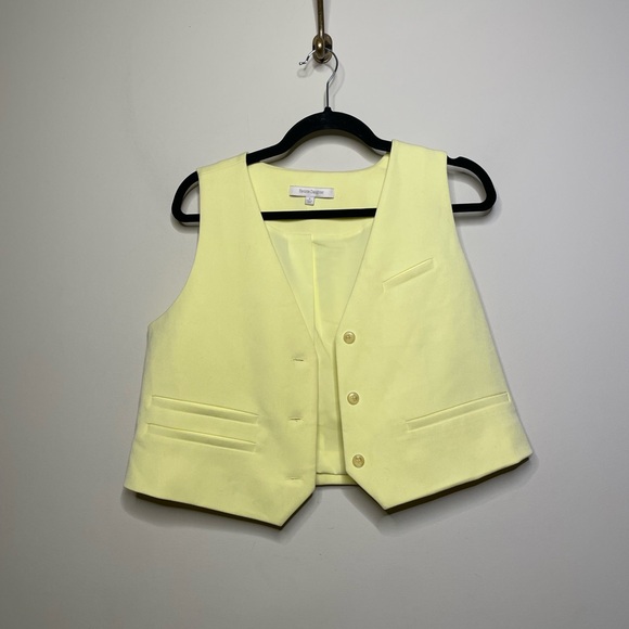 Favorite Daughter The Ellie Vest in Limeade - Picture 4 of 8